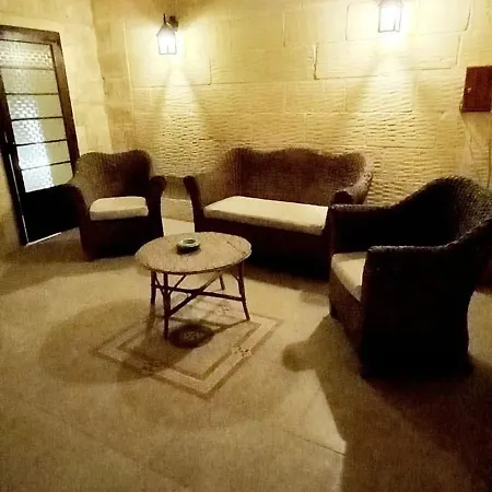 Ta Majsi With Indoor Pool *