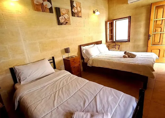 Villa Ta Majsi With Indoor Pool San Lawrenz